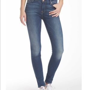 7 FOR ALL MANKiND GWENEVERE SKiNNY JEANS...SiZE 26